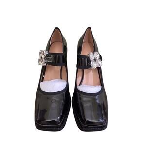 Women's Mary Jane Pumps: Stylish and Comfortable Low-Cut and High-Heeled Dress